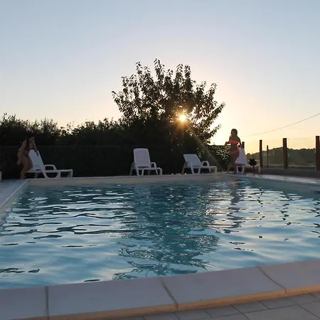 Antico Casale 3* ジョイオーザ・マレーア