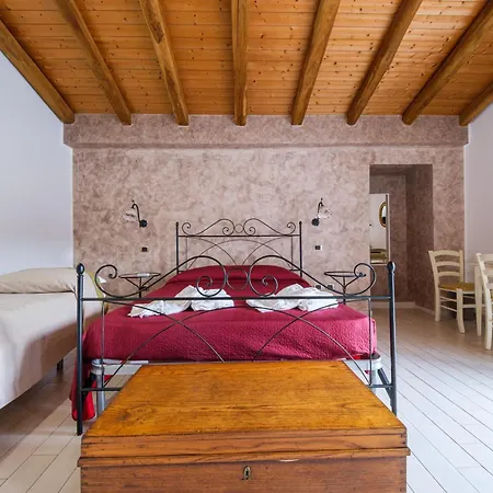 Guest house Antico Casale 3*